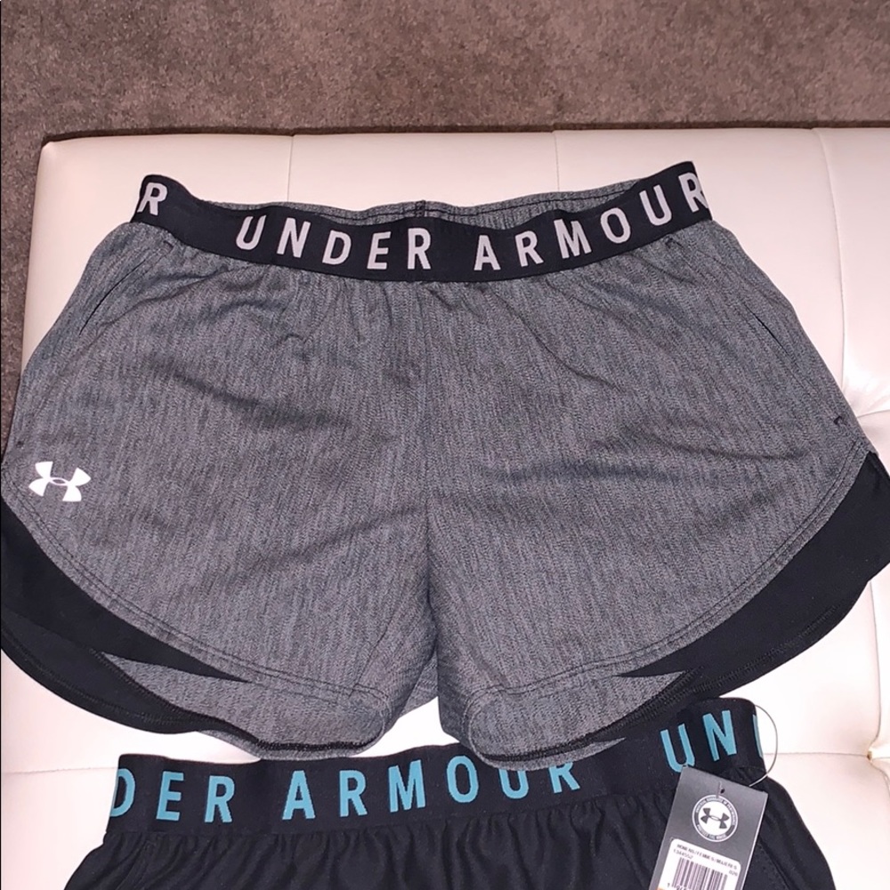 Running shorts